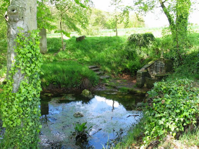 fontaine st guihen.jpg